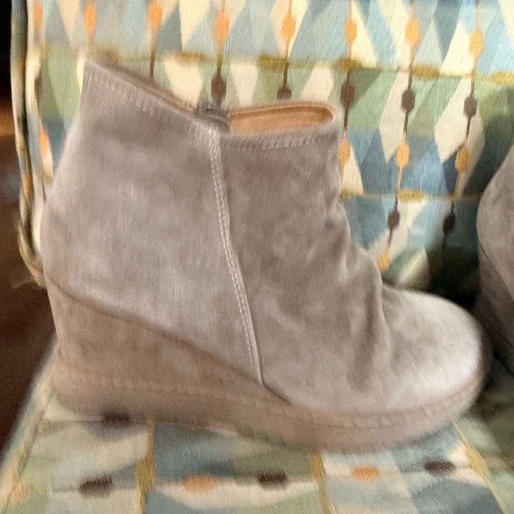 Sofft taupe leather suede wedge boots sz 7 - Picture 6 of 6